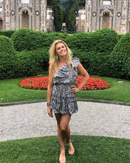 Nicolette van Dam feet photo 20