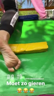 Nicolette van Dam feet photo 5
