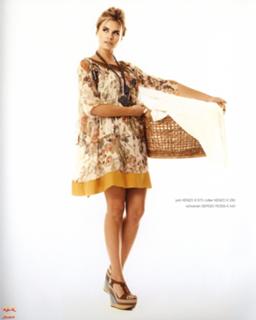 Nicolette van Dam feet photo 2