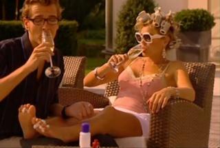 Nicolette van Dam feet photo 18