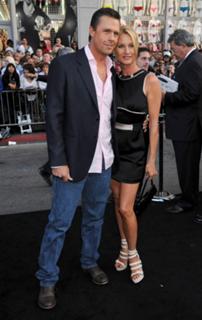 Nicollette Sheridan feet photo thumbnail