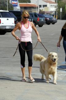 Nicollette Sheridan feet photo thumbnail