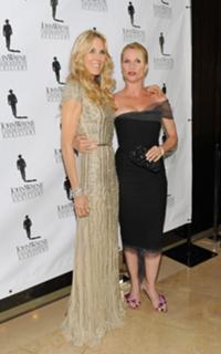 Nicollette Sheridan feet photo thumbnail