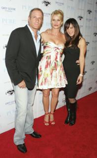 Nicollette Sheridan feet photo thumbnail