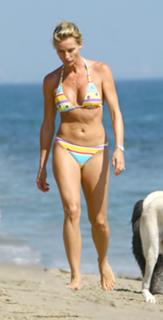 Nicollette Sheridan feet photo thumbnail