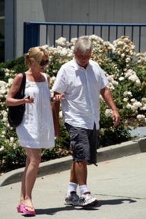 Nicollette Sheridan feet photo thumbnail