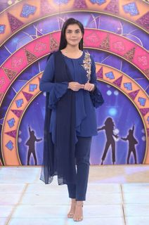 Nida Yasir feet photo 3