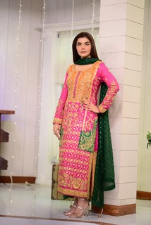 Nida Yasir feet photo 5