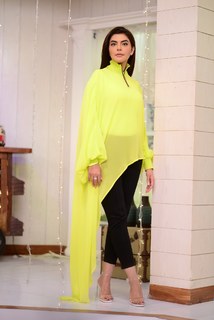 Nida Yasir feet photo 19