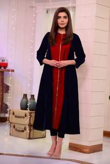 Nida Yasir feet photo 10