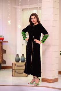 Nida Yasir feet photo 8