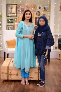 Nida Yasir feet photo 6