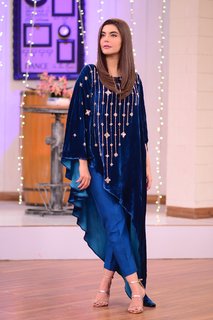 Nida Yasir feet photo 1