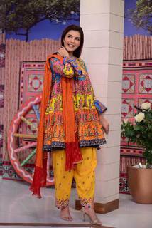 Nida Yasir feet photo 18