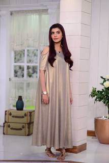 Nida Yasir feet photo 16