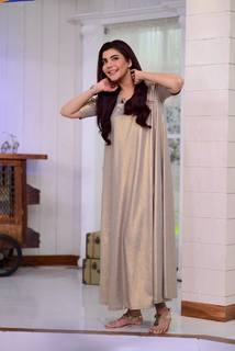 Nida Yasir feet photo 14