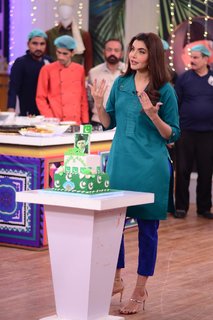 Nida Yasir feet photo 9