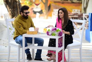 Nida Yasir feet photo 9