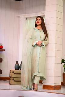 Nida Yasir feet photo 1