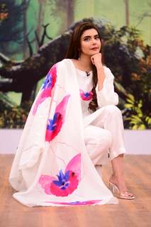Nida Yasir feet photo 18