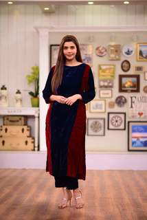 Nida Yasir feet photo 11