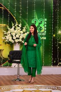 Nida Yasir feet photo 17