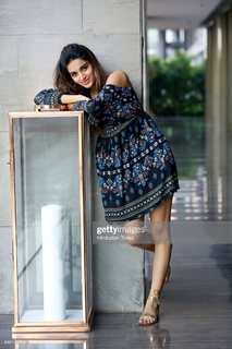 Nidhhi Agerwal feet photo 19
