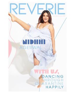 Nidhhi Agerwal feet photo 16