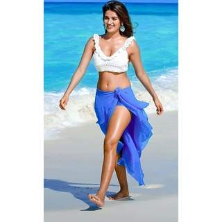 Nidhhi Agerwal feet photo 20