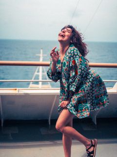 Nidhi Bhanushali feet photo 17