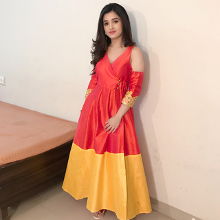 Nidhi Shah feet photo 3