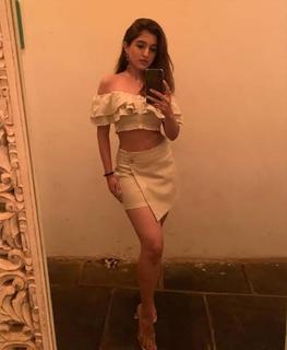 Nidhi Shah feet photo 1