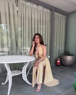 Nidhi Shah feet photo 13