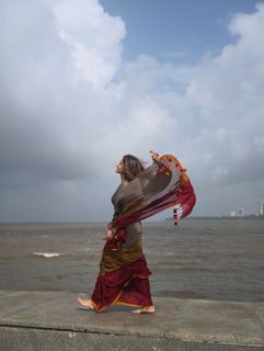 Nidhi Shah feet photo 7