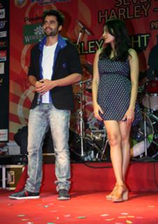 Nidhi Subbaiah feet photo 7