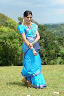Nidhi Subbaiah feet photo 20