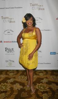 Niecy Nash feet photo thumbnail