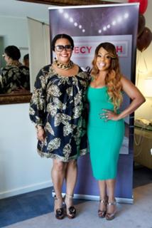 Niecy Nash feet photo thumbnail