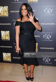 Niecy Nash feet photo thumbnail