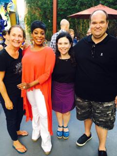 Niecy Nash feet photo thumbnail