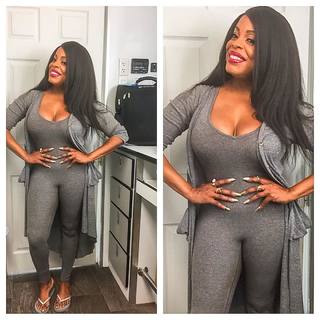 Niecy Nash feet photo thumbnail