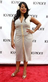 Niecy Nash feet photo thumbnail