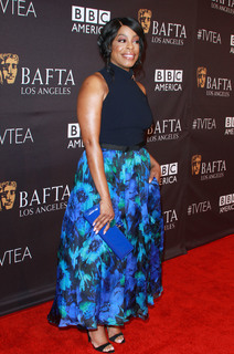 Niecy Nash feet photo thumbnail