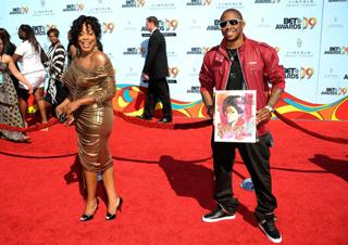 Niecy Nash feet photo thumbnail