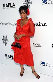 Niecy Nash feet photo thumbnail