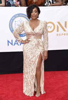 Niecy Nash feet photo thumbnail