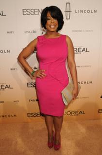 Niecy Nash feet photo thumbnail