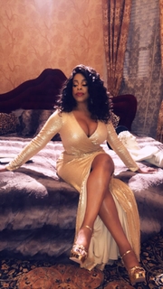 Niecy Nash feet photo thumbnail