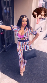 Niecy Nash feet photo thumbnail