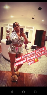 Niecy Nash feet photo thumbnail